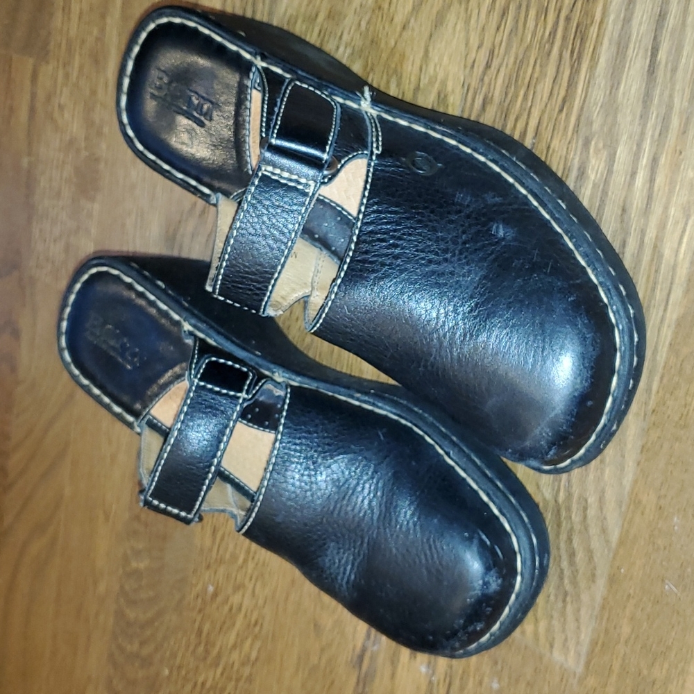 Clogs